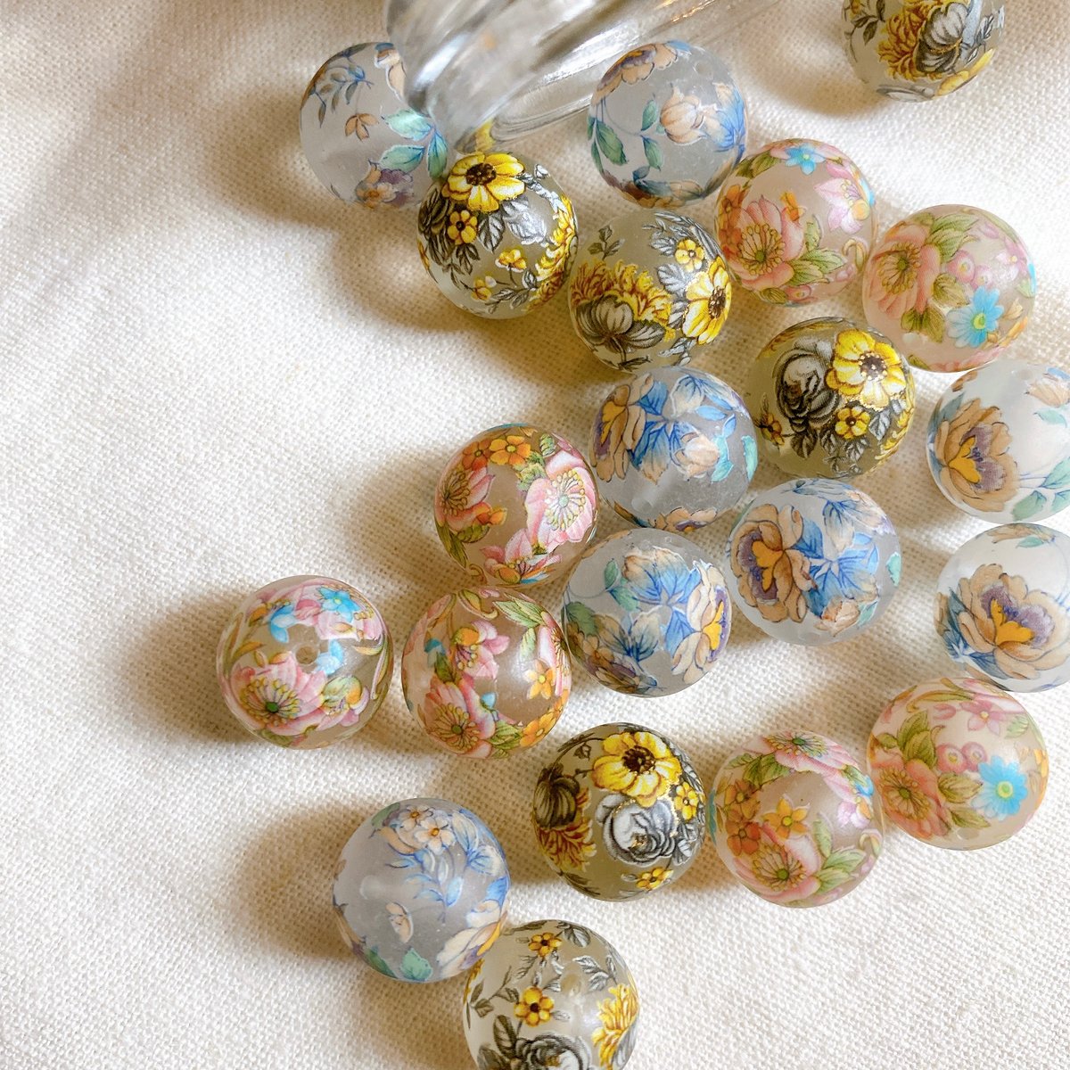 RimO さま】antique beads ❀ お花の形 ビーズオーナメント - モビール