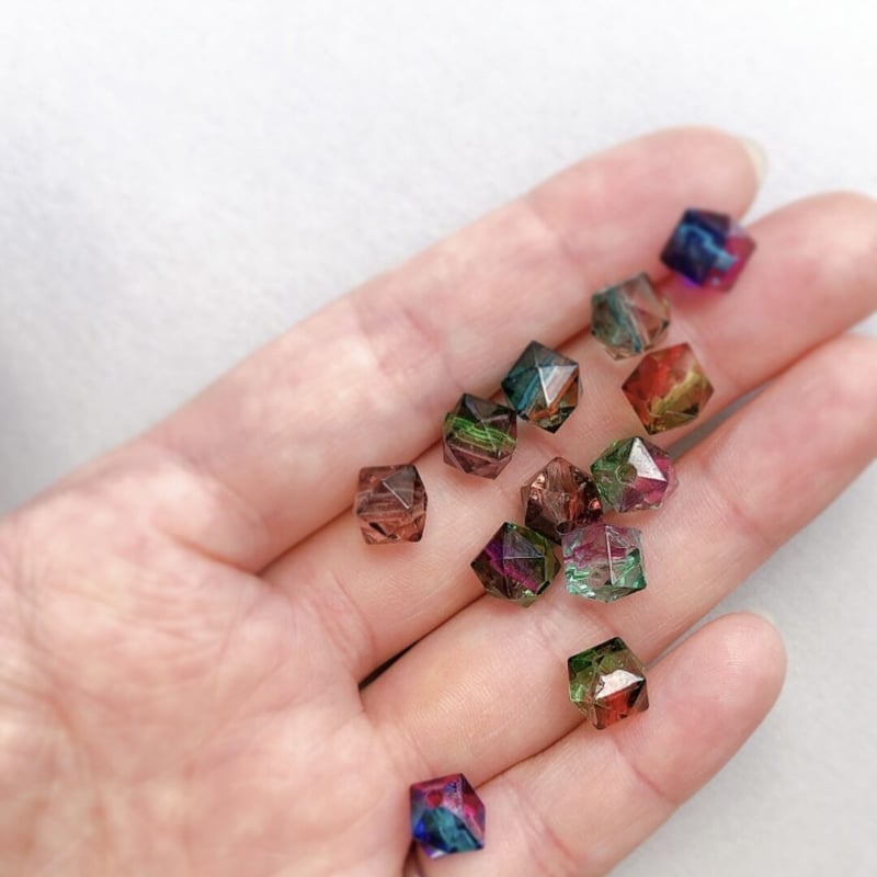 グラデーションカットキューブ(12個) 8mm | Mercerie Factory