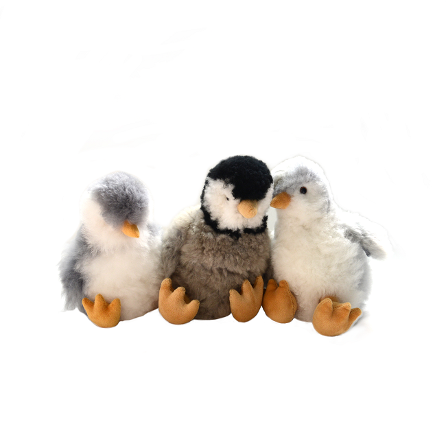 アルパカファー】あかちゃんペンギンぬいぐるみ | Mi Mundo