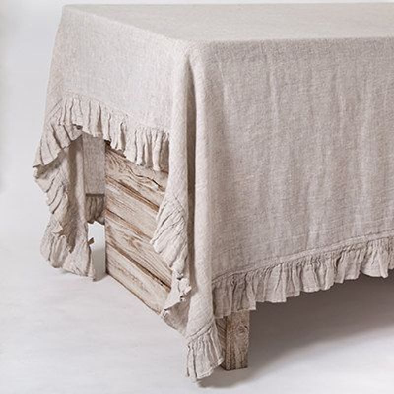 アンティークリネン♡フリル付きモノグラム刺繍入りテーブルクロス193×166cm アンティークリネン♡フリル付きモノグラム刺繍入りテーブル