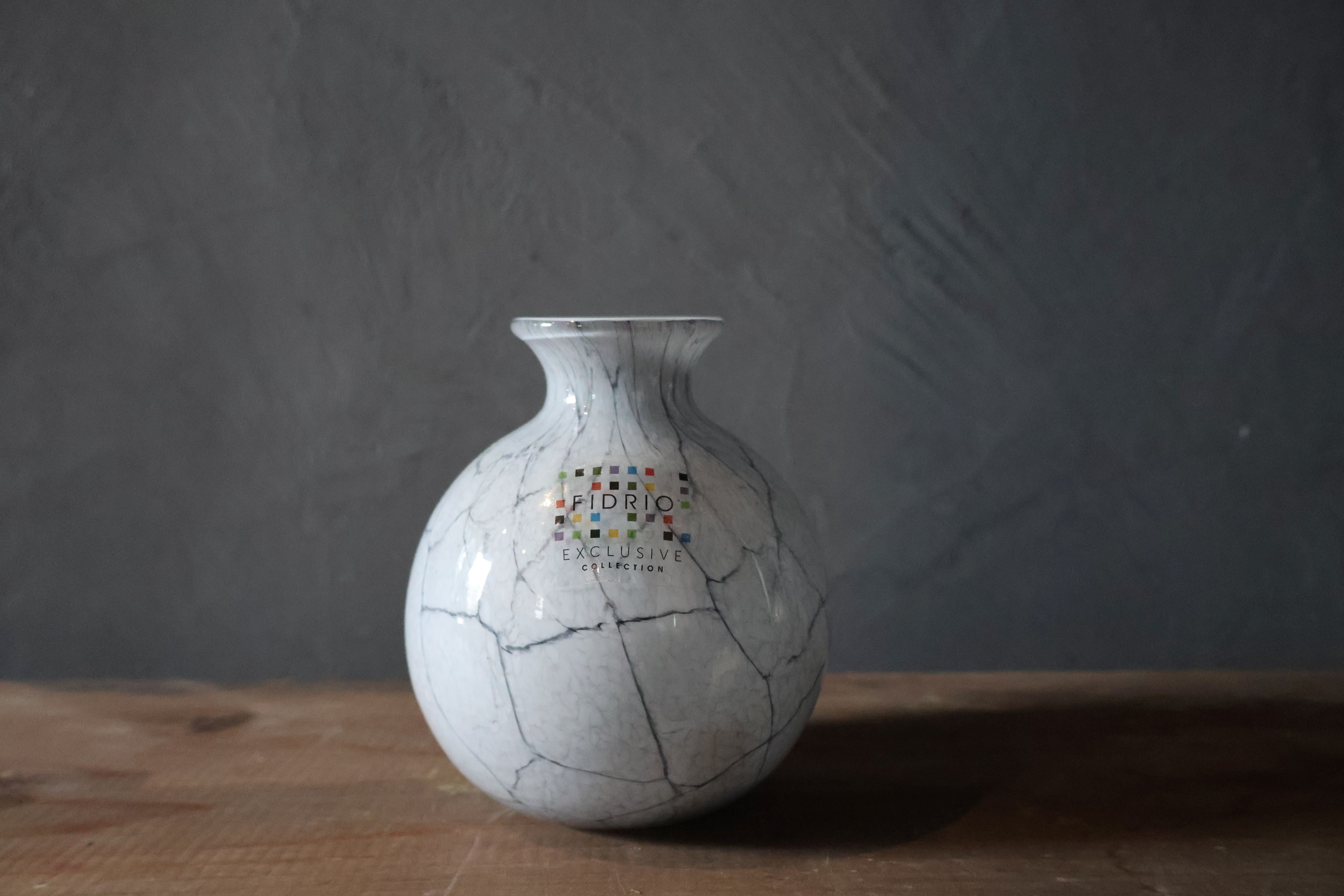 FIDRIO-Bolvase with neck CEMENT- | FLOWER&ANTIQ