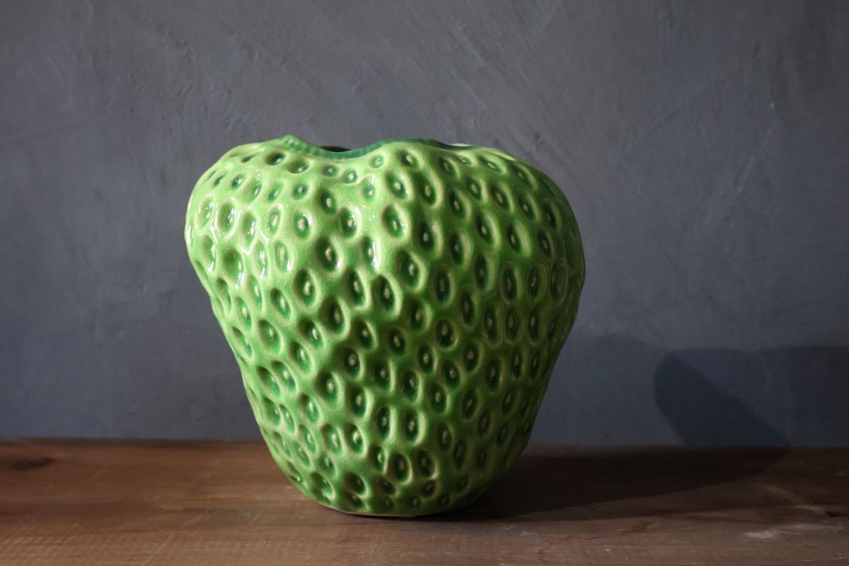 DESPOTSStrawberry vase G FLOWER&ANTIQUE misawa