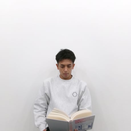 Highleft circle logo sweat gray