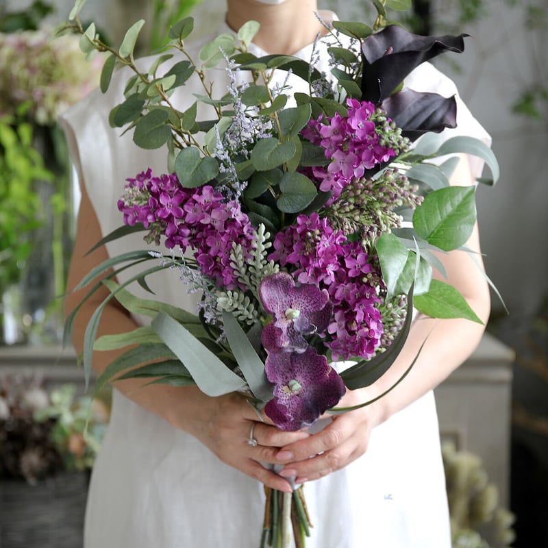 パープルさんブートニアセット　アーティフィシャルフラワー　クラッチブーケ アーティフィシャルフラワー クラッチブーケ ブートニアセット