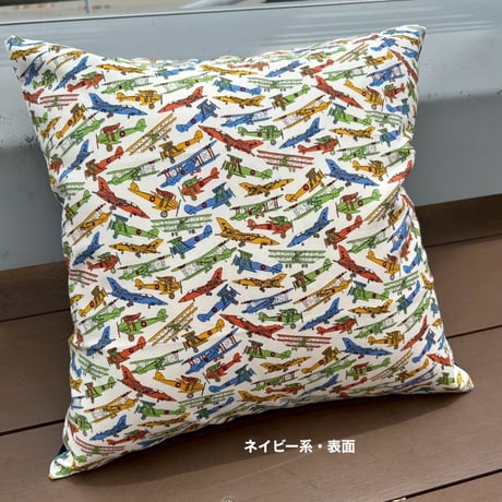 【再入荷】レトロ飛行機柄クッションカバー