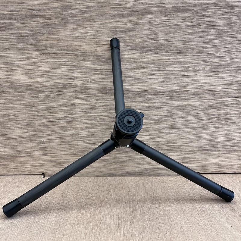 【TENt o TEN】CF Tripod Table Round TENt o TEN】CF Tripod Table Round