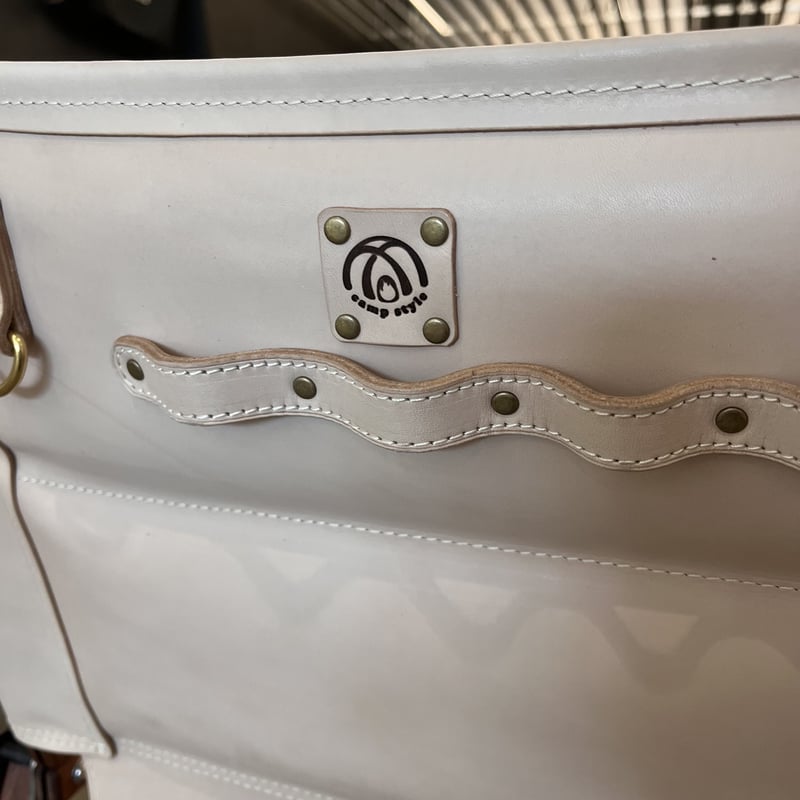 camp style】カーミットチェアクッションレザーシート | TENt o TEN camp style】カーミットチェアクッションレザーシート | TENt o TEN