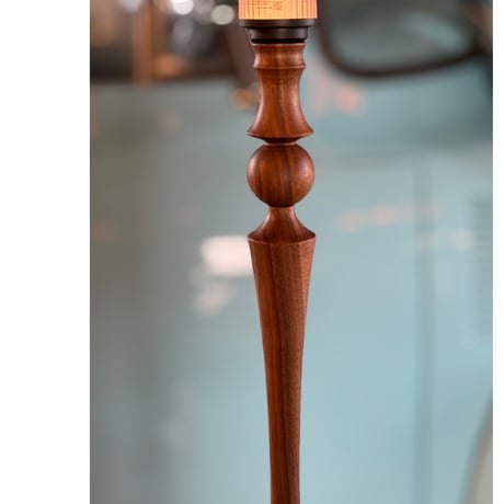 FLOOR LANTERN STAND