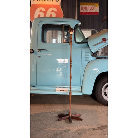 FLOOR LANTERN STAND