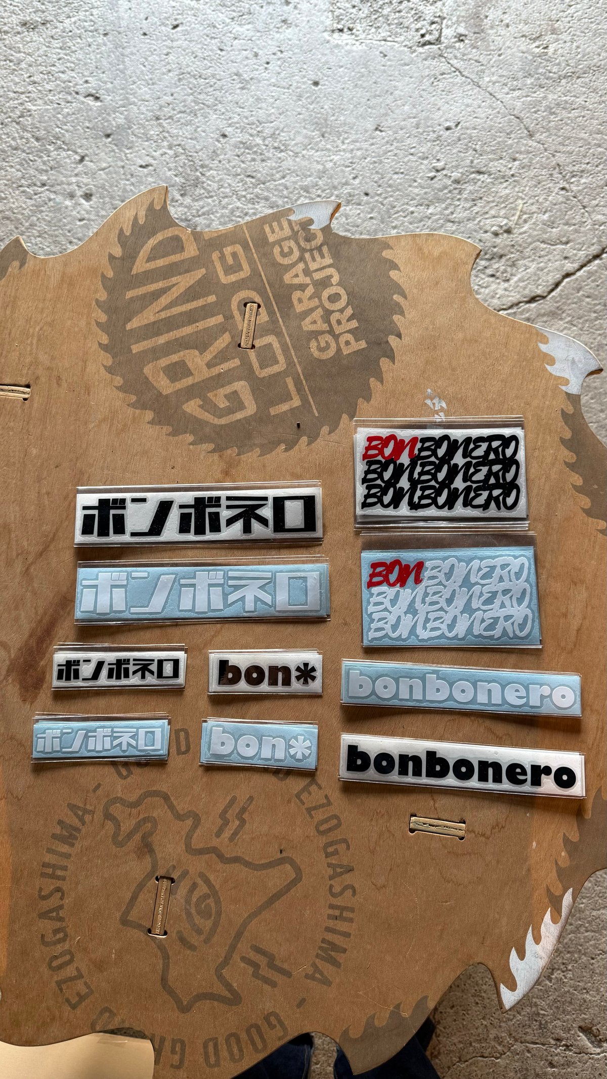 ボンボネロステッカー | TENt o TEN ボンボネロステッカー | TENt o TEN