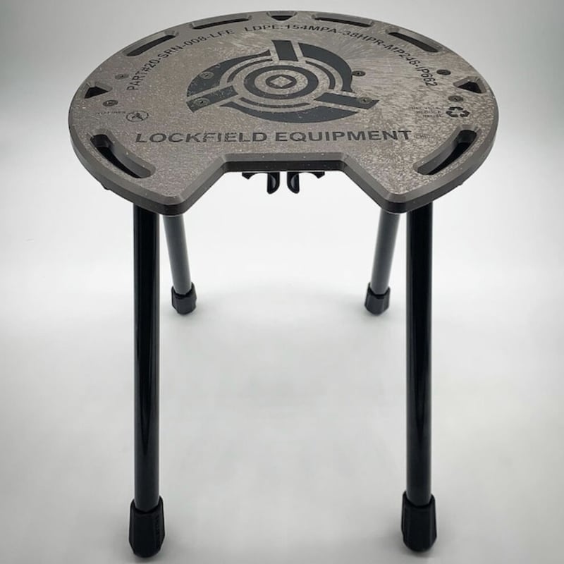 LOCKFIELD EQUIPMENT MULTI STOOL 新品未使用品