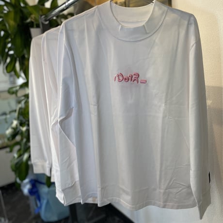 NoiR_ 刺繍ロゴ ロンＴ