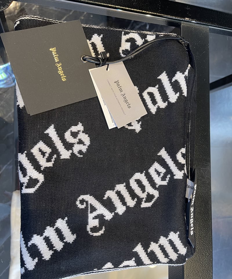 Palm Angels(パームエンジェルス) ALLOVER LOGO マフラー 楽天市場】Palm Angels パームエンジェルス PMZG016F20KNI001