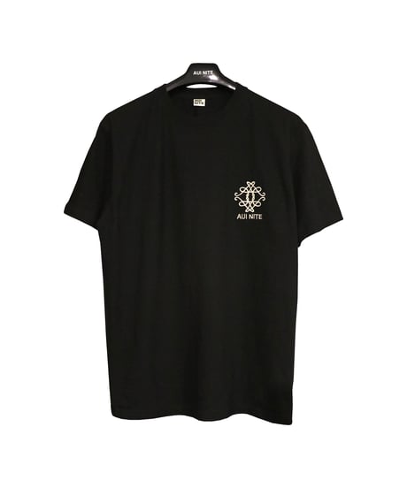AUI NITE　Anagram tee　BLACK