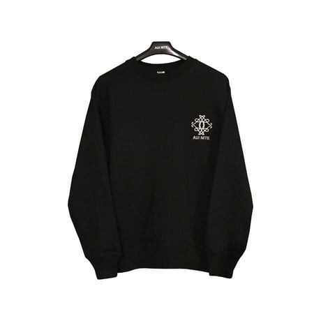 AUI NITE　Anagram logo sweat