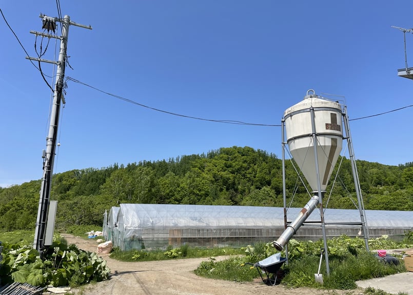 フランス鴨 モモ肉ブロック 250g | 北海道ウイングファーム