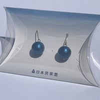 藍染めコットンパール×菜の花結び（パール淡） ピアス・イヤリング