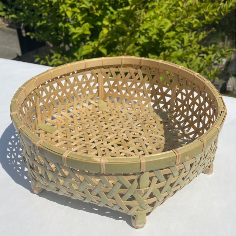 麻の葉編み高台付き竹かご | 民家園オンラインショップ