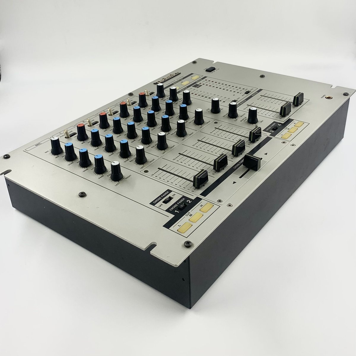 よろしくお願いしますTechnics テクニクス 4CH DJミキサーSH-MX1200ん