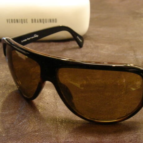 lindafarrow | STORES