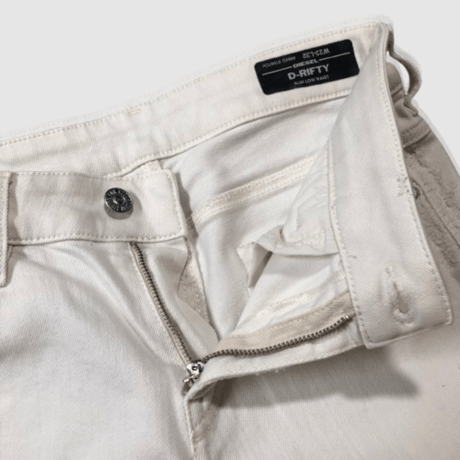 ディーゼル-Diesel-スキニーダメージデニムパンツ