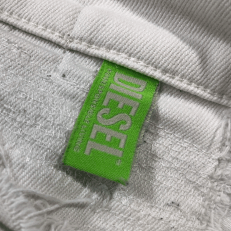 ディーゼル-Diesel-スキニーダメージデニムパンツ