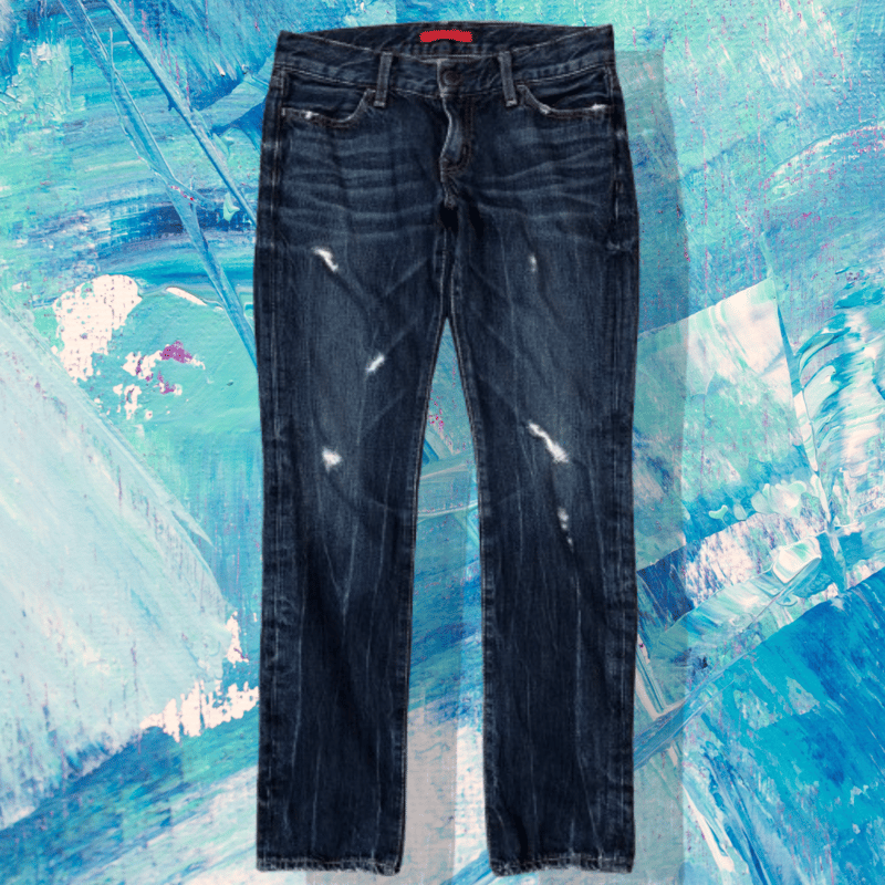 レッドカード-Red Card-ローライズダメージデニムパンツ | MoDeNeW