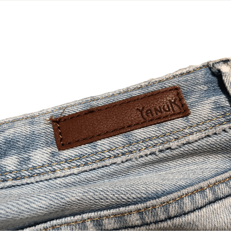 ヤヌーク-YANUK-スリムダメージデニムパンツ