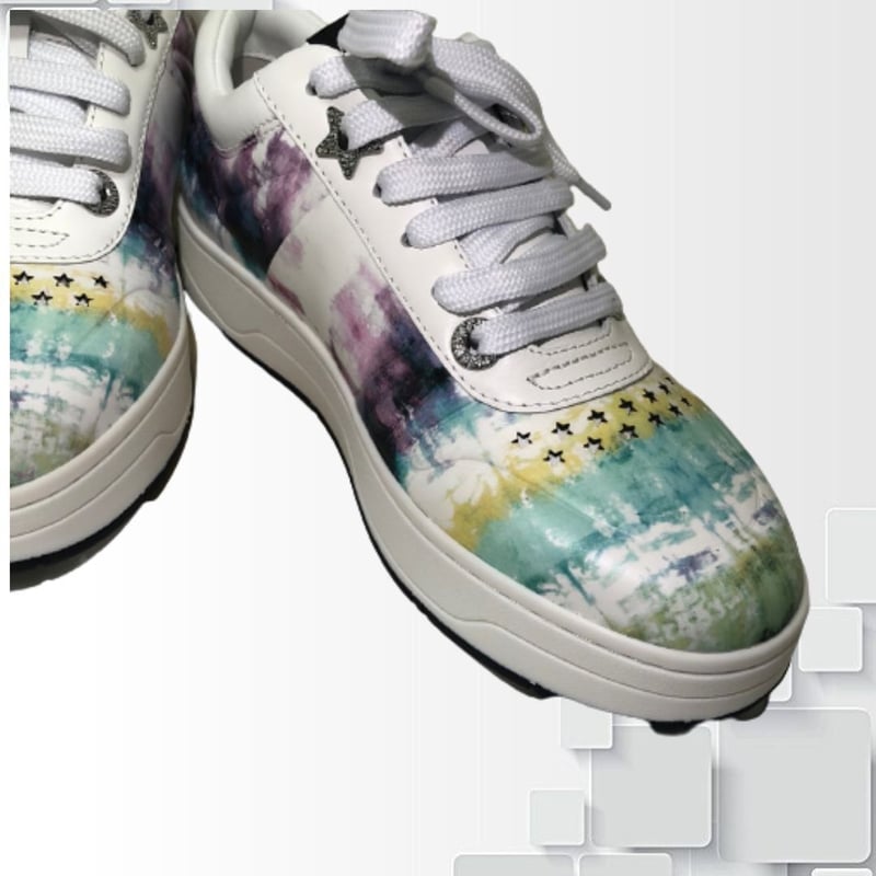 ジミーチュウ2023ssアップルグリーン　スニーカー ジミーチュウ2023ssアップルグリーンスニーカー