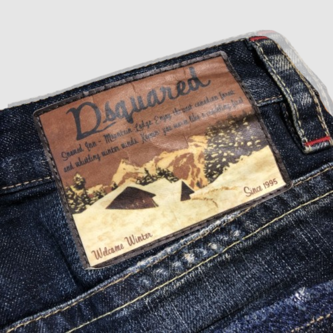 DSQUARED2 スリムフィットデニム　44 美品 ディースクエアード - DSQUARED2 - スリムフィットデニム | MoDeNeW