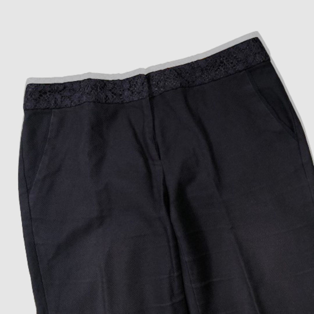 【美品】トッカ-TOCCA-ウエストレースクロップドパンツ TOCCA - 【美品】トッカ-TOCCA-ウエストレースクロップドパンツ