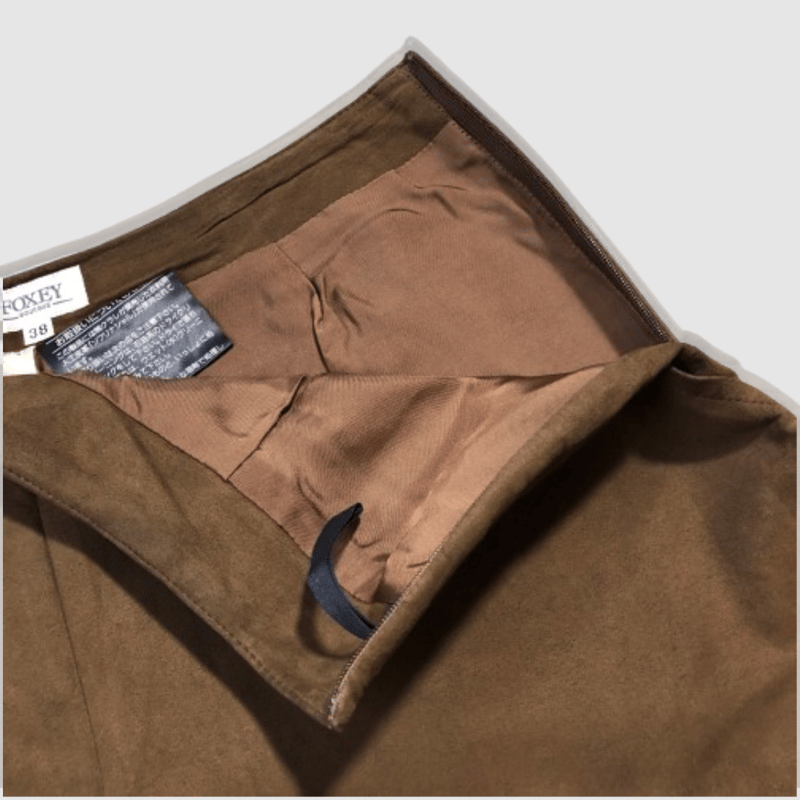 メノウです。foxey フォクシー　スエード　パンツ フォクシー-FOXEY-ワイドフェイクスウェードパンツ | MoDeNeW