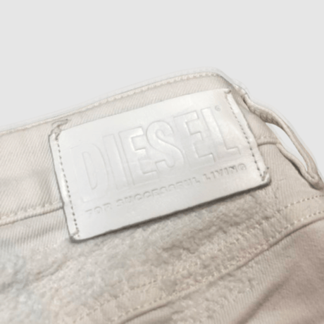 ディーゼル-Diesel-スキニーダメージデニムパンツ
