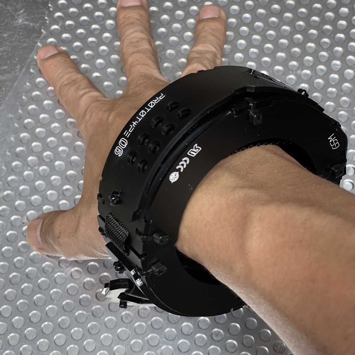 西岡剛 実使用 支給品 リストバンド 西岡剛 実使用リストバンド