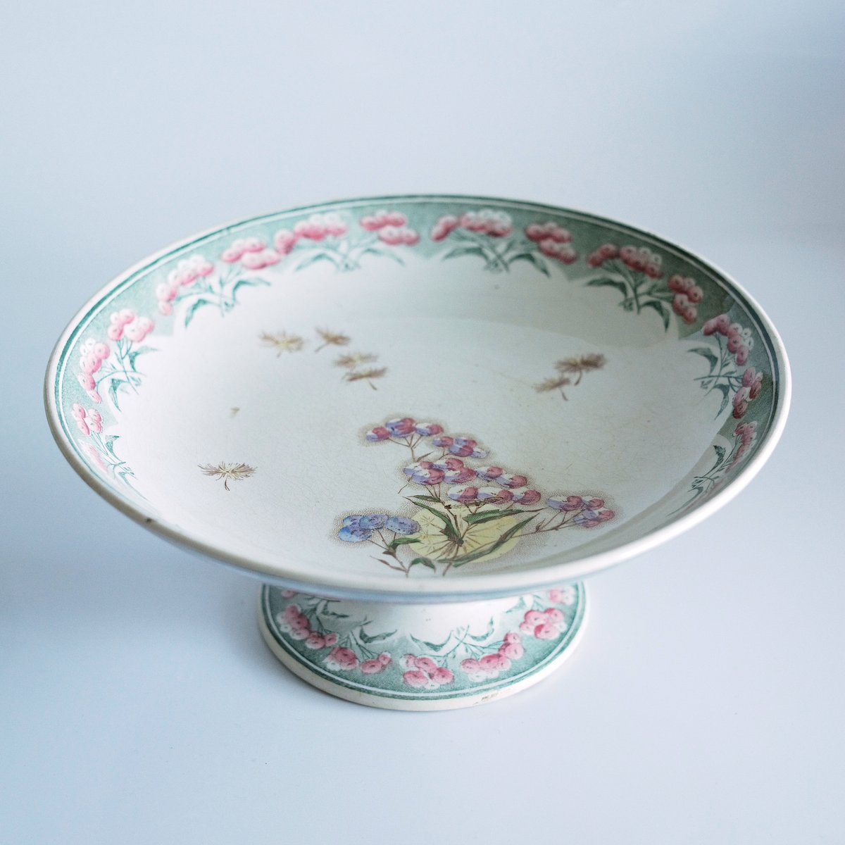 クレイユモントロー 綿毛が舞うコンポティエ A クレイユモントロー 綿毛が舞うコンポティエ B | chez Augustins