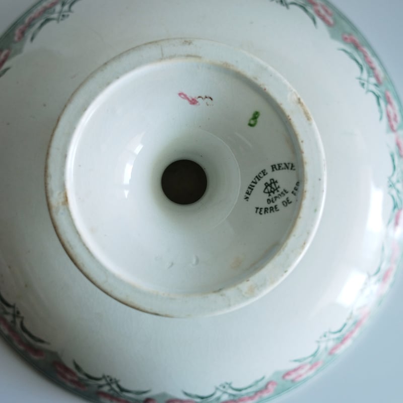 クレイユモントロー 綿毛が舞うコンポティエ B | chez Augustins