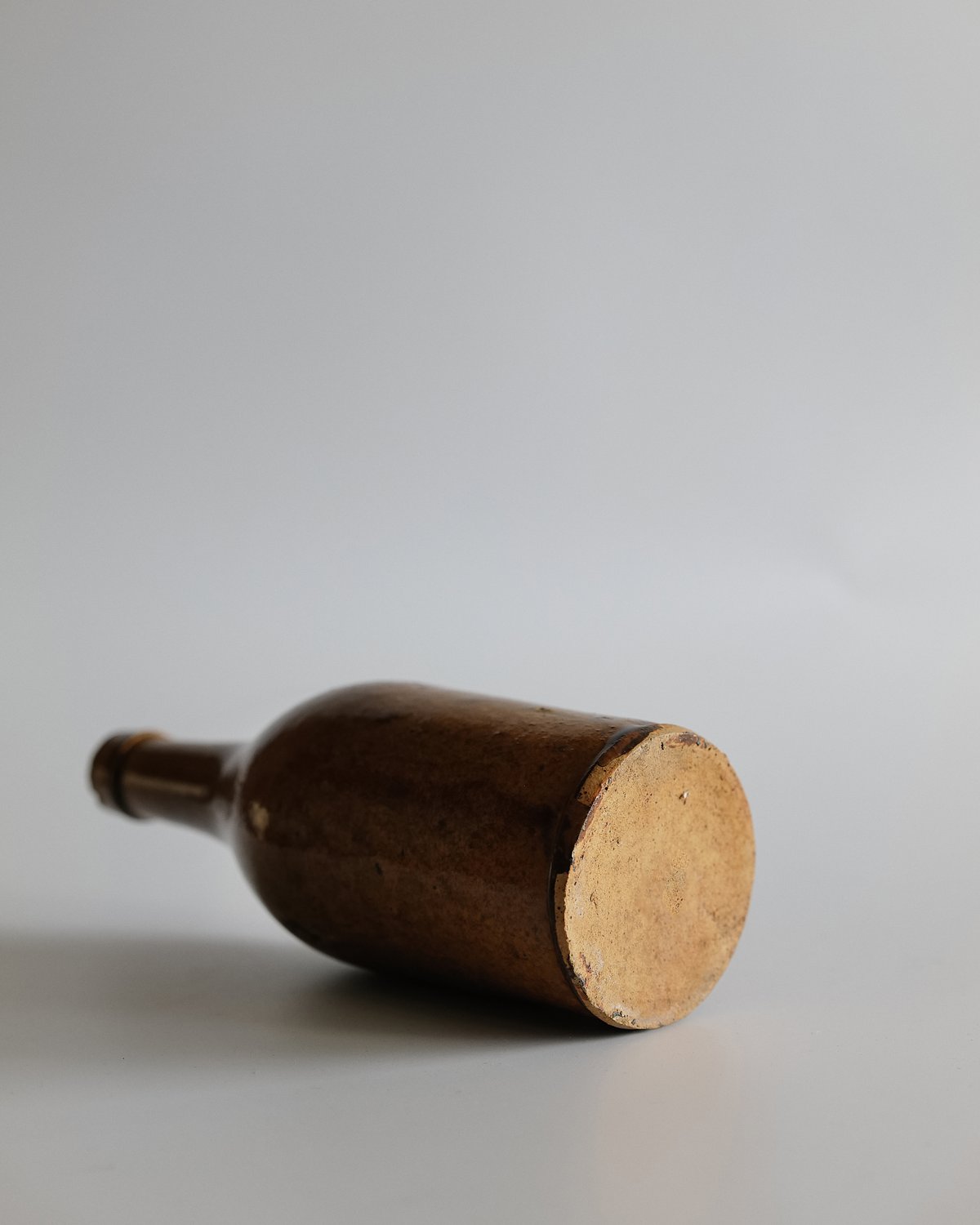 ブルターニュ地方 陶器製 ワインボトル ブルターニュ地方 陶器製 ワインボトル | chez Augustins