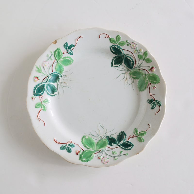 ジョルジュ・サンドのいちご皿 FRAISE クレイユモントロー H