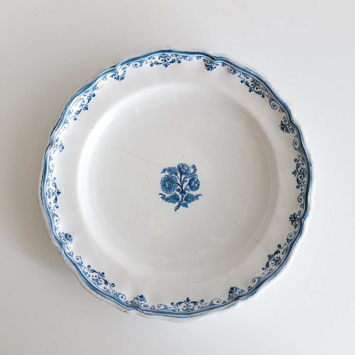 ムステイエ 18世紀の小花柄皿 B | chez Augustins