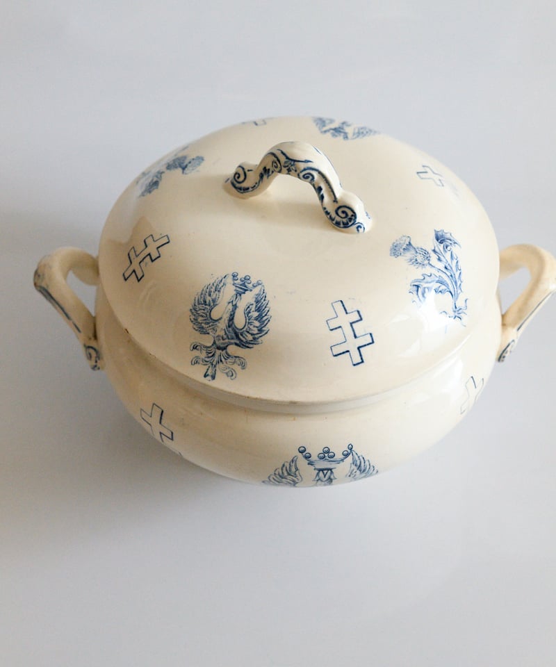 Luneville リュネヴィル ロレーヌ十字 アザミ 王冠鷲 スーピエール