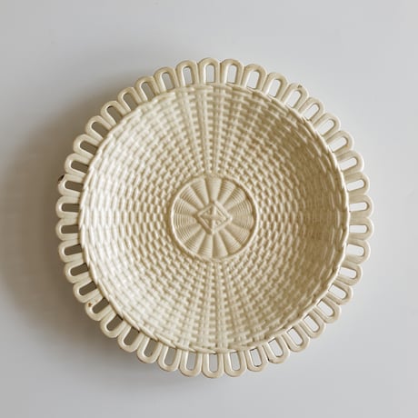 クリームウェア | STORES