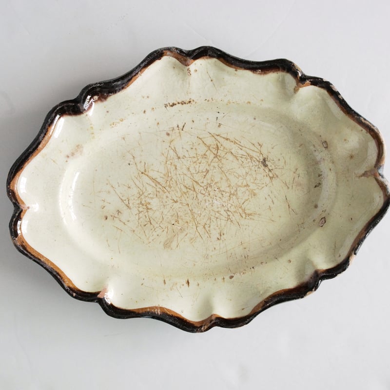 南仏陶器 キュノワールのようなオーバル皿 南仏陶器 キュノワールのようなオーバル皿 オーバル アンティーク 皿