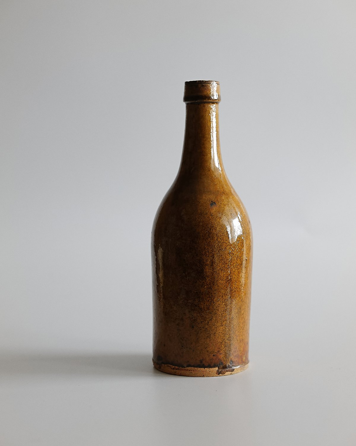 ブルターニュ地方 陶器製 ワインボトル ブルターニュ地方 陶器製 ワインボトル | chez Augustins