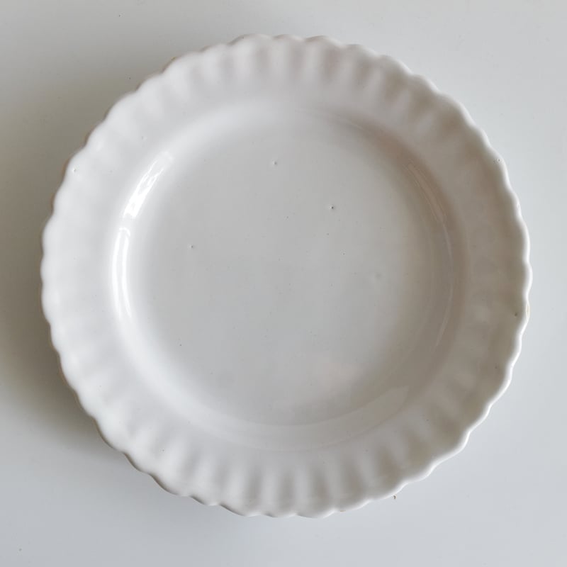 デッドストックの ムスティエ 丸い花リムのお皿 22.5cm C | chez Augustins 