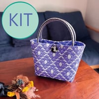 プラカゴキット　--- FLORAL LACE BAG ---　[ ネモフィラ / Size M ]