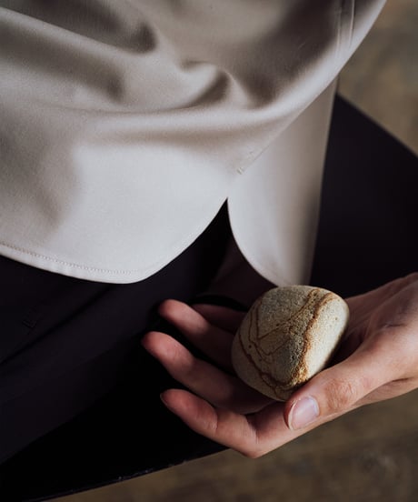 【01 series】Drown In The Shadows   -Beige-