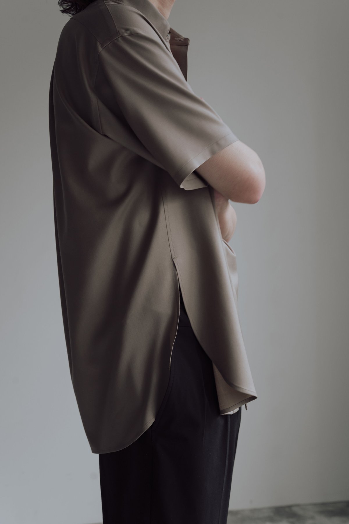03 series】Oaji -Beige- | WRAVEE