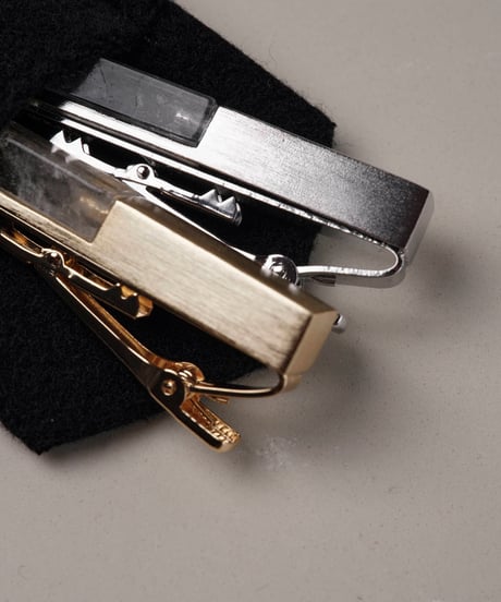 【05 series】Utopia |  Quartz Pin