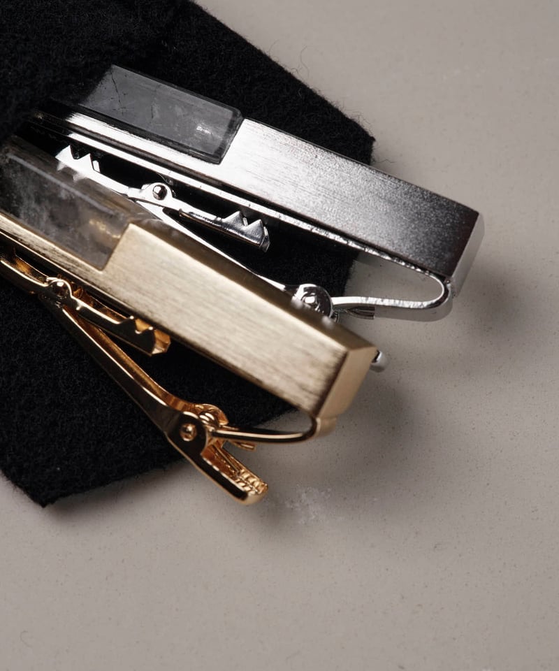05 series】Utopia | Quartz Pin | WRAVEE