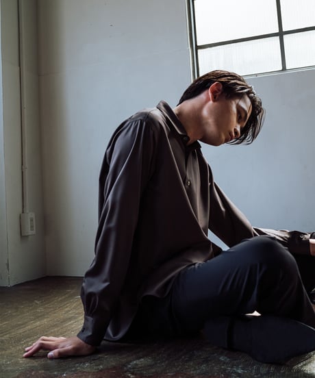 【01 series】Drown In The Shadows   -Brown-